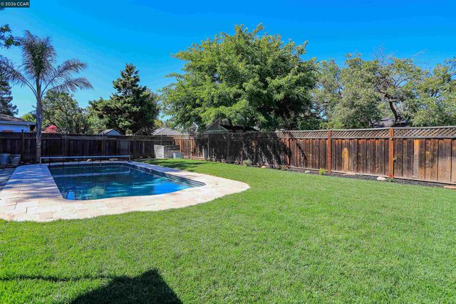 1792 Sharon Dr, Concord, CA 94519