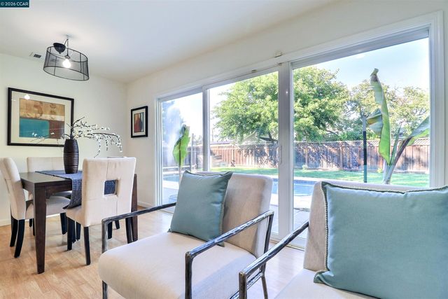 1792 Sharon Dr, Concord, CA 94519