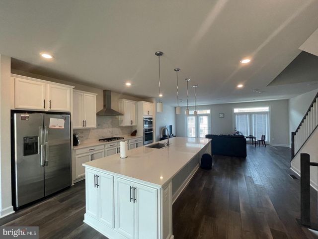 22256 CORNERSTONE CROSSING TER, Ashburn, VA 20148