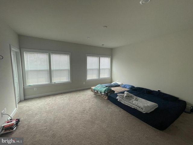 22256 CORNERSTONE CROSSING TER, Ashburn, VA 20148