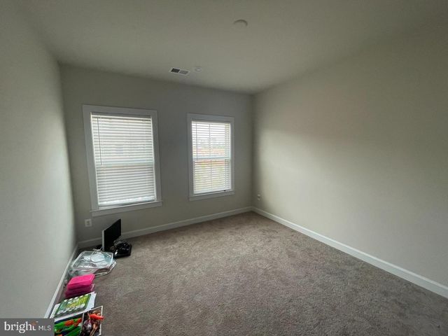 22256 CORNERSTONE CROSSING TER, Ashburn, VA 20148