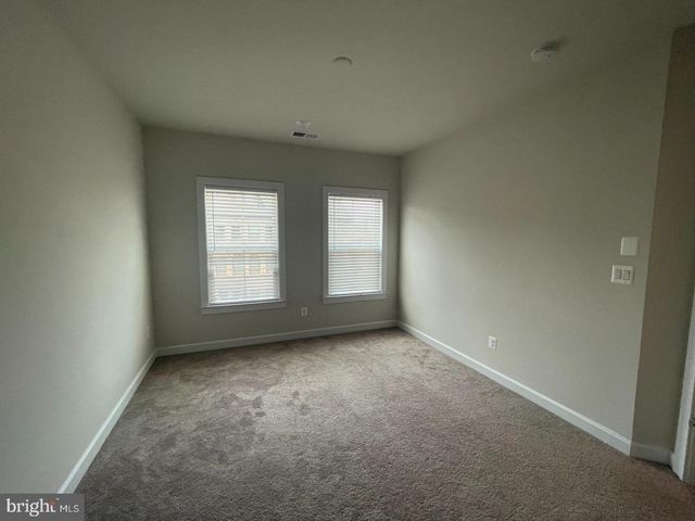 22256 CORNERSTONE CROSSING TER, Ashburn, VA 20148