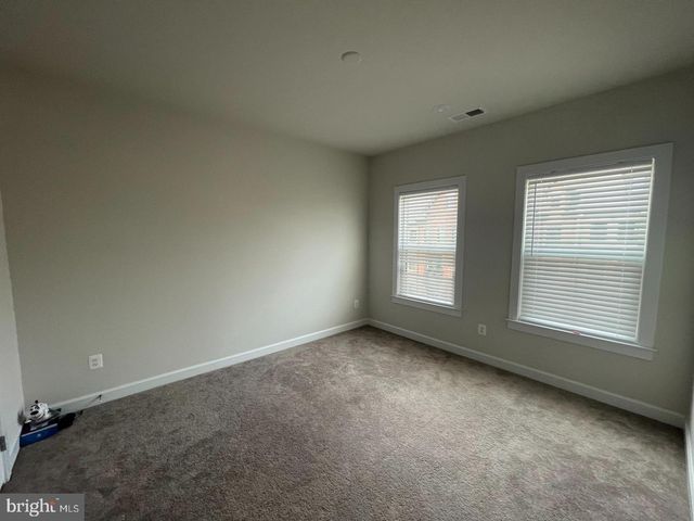 22256 CORNERSTONE CROSSING TER, Ashburn, VA 20148