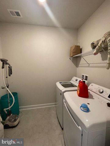 22256 CORNERSTONE CROSSING TER, Ashburn, VA 20148