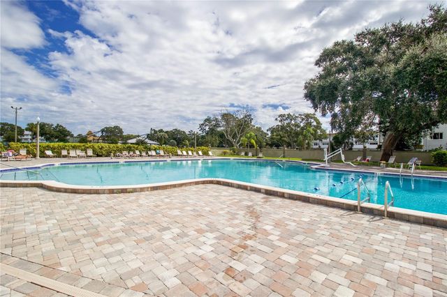 2455 FINLANDIA LANE 3, Clearwater, FL 33763