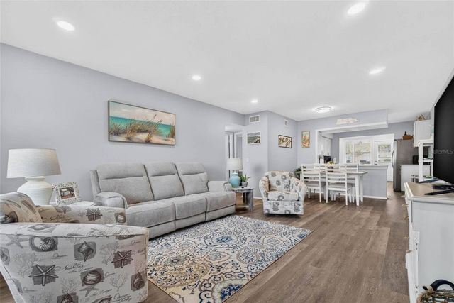 2455 FINLANDIA LANE 3, Clearwater, FL 33763