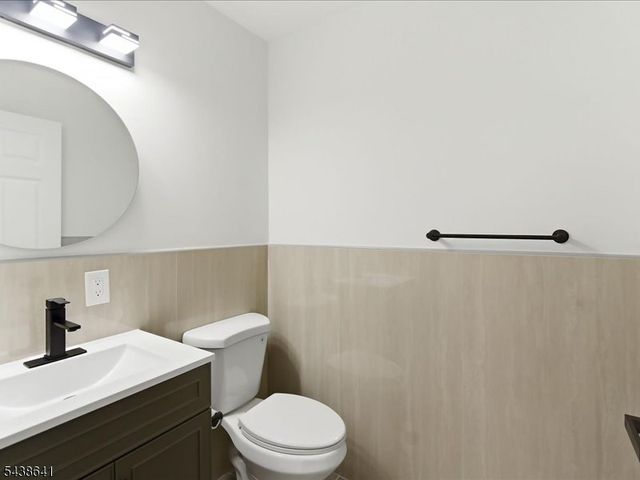 736 S 19th, Newark City, NJ 07103