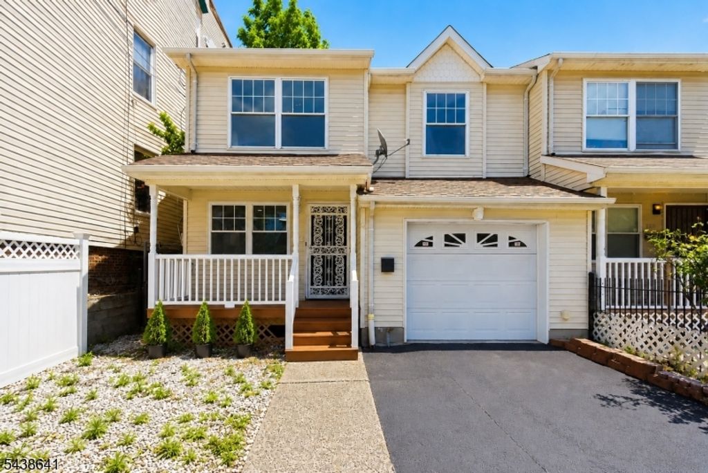 736 S 19th, Newark City, NJ 07103