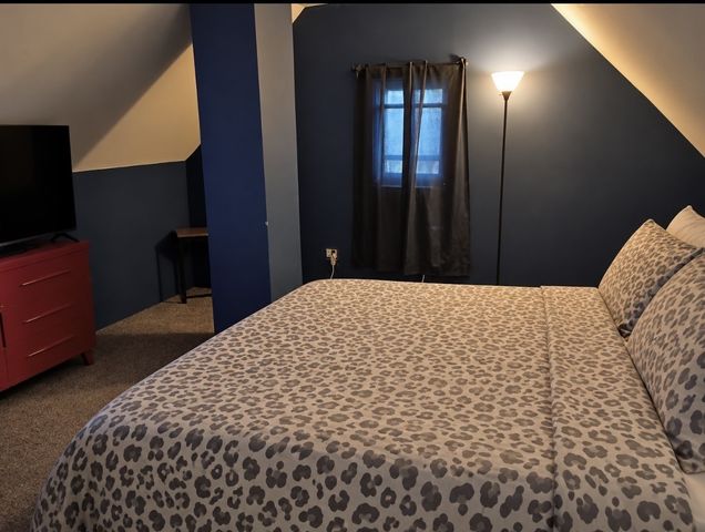 829 W 9TH Street, Erie, PA 16502