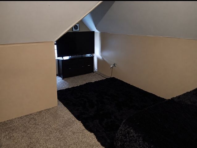 829 W 9TH Street, Erie, PA 16502
