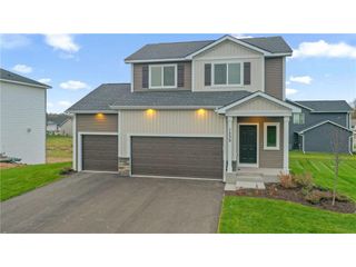 1335 Orchid Way, New Richmond, WI 54017