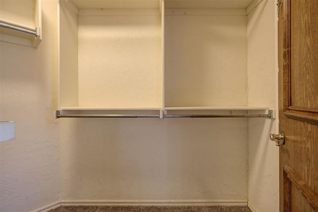 2616 N Nail Parkway, Moore, OK 73160