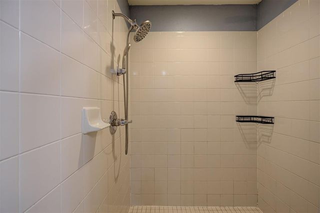 2616 N Nail Parkway, Moore, OK 73160