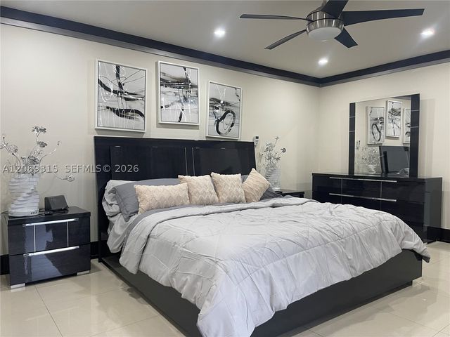 6790 SW 105th Ave, Miami, FL 33173