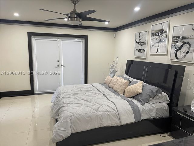 6790 SW 105th Ave, Miami, FL 33173