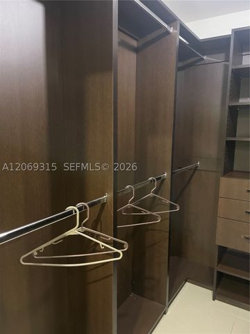 6790 SW 105th Ave, Miami, FL 33173