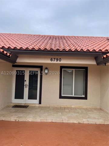 6790 SW 105th Ave, Miami, FL 33173