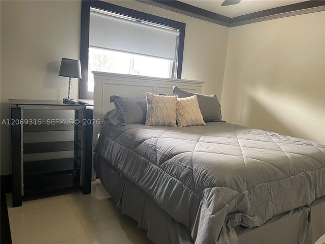 6790 SW 105th Ave, Miami, FL 33173