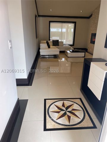 6790 SW 105th Ave, Miami, FL 33173