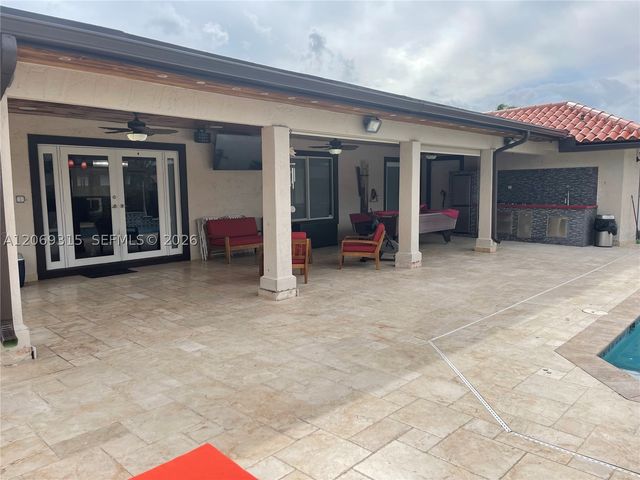 6790 SW 105th Ave, Miami, FL 33173