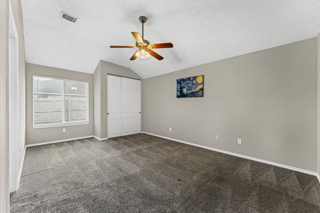 818 Maple Branch Lane, Pearland, TX 77584