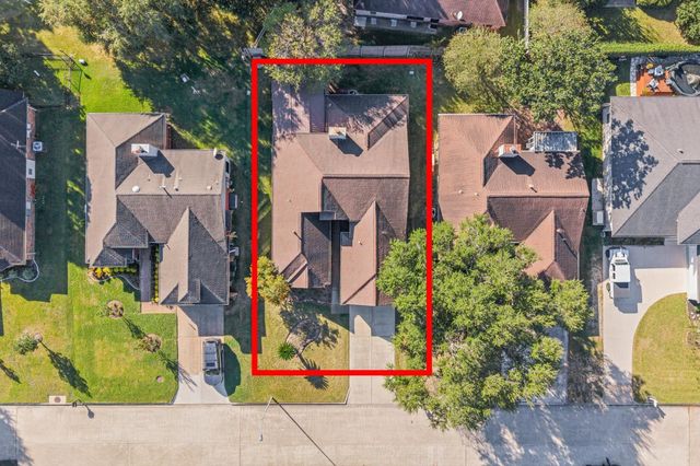 818 Maple Branch Lane, Pearland, TX 77584