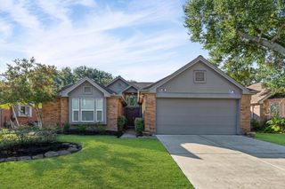 818 Maple Branch Lane, Pearland, TX 77584