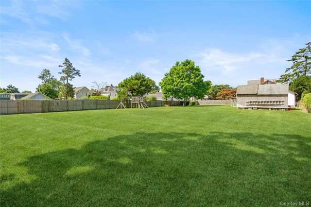 115 Cedar Avenue, Patchogue, NY 11772