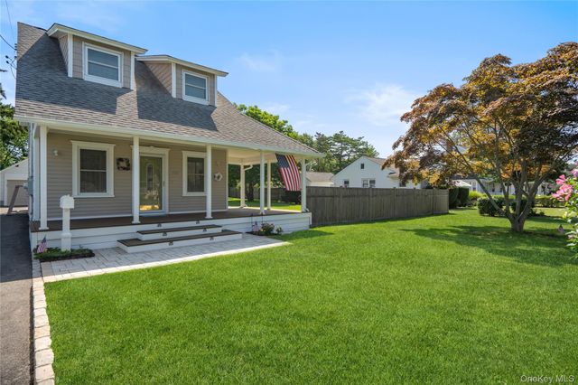 115 Cedar Avenue, Patchogue, NY 11772