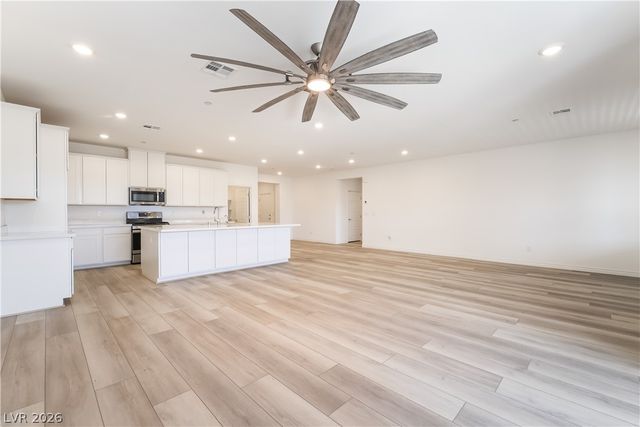 3513 Lamberto Cliff Way, Henderson, NV 89044