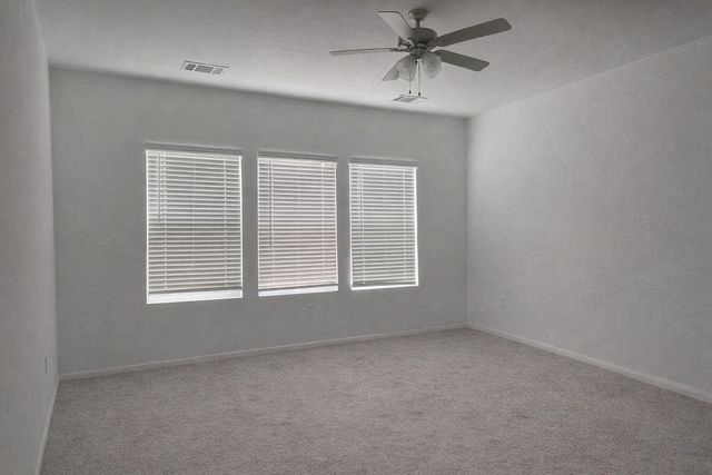 208 Eagle Lake DR, Hutto, TX 78634