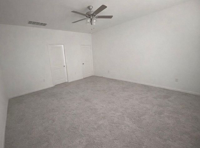 208 Eagle Lake DR, Hutto, TX 78634