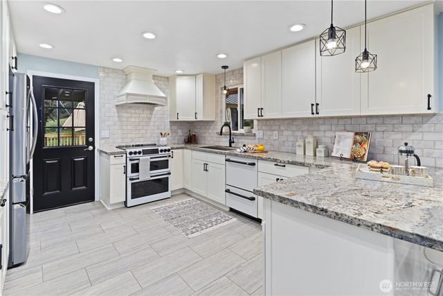 30308 148th Avenue SE, Kent, WA 98042