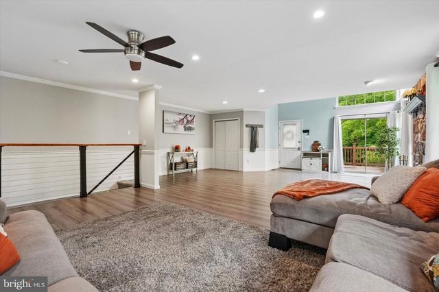 455 BROWN BRIAR CIR, Horsham, PA 19044