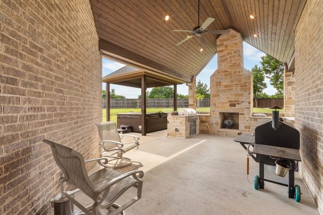 2951 American Sparrow Drive, Midlothian, TX 76065