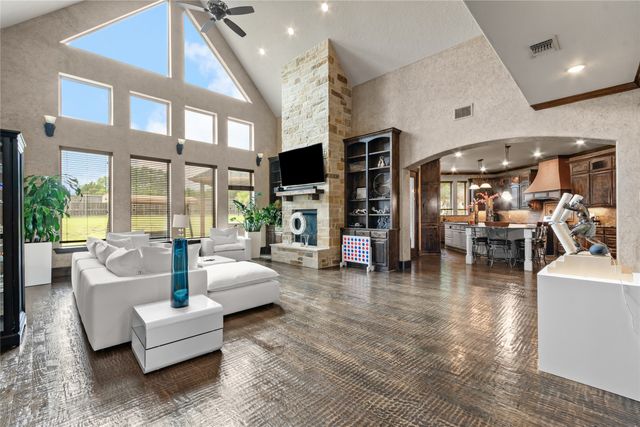 2951 American Sparrow Drive, Midlothian, TX 76065