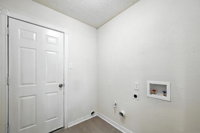 5007 Creek Crossing Drive, Greenville, TX 75402