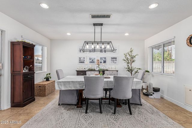 7254 E LEWIS Avenue, Scottsdale, AZ 85257