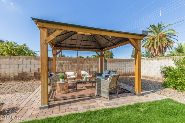 7254 E LEWIS Avenue, Scottsdale, AZ 85257