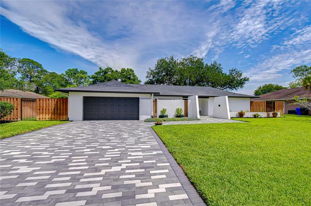 4315 NORTHPARK DRIVE, Tampa, FL 33624