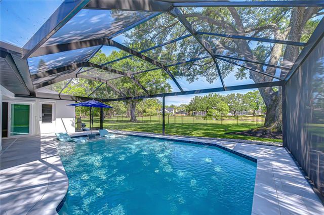 4315 NORTHPARK DRIVE, Tampa, FL 33624