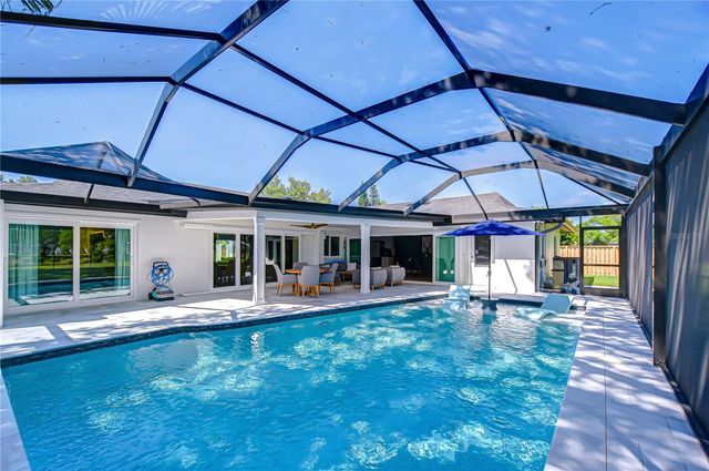 4315 NORTHPARK DRIVE, Tampa, FL 33624
