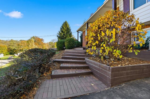 6604 Hitching Post Lane, Cincinnati, OH 45230