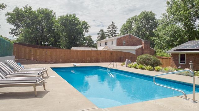 6604 Hitching Post Lane, Cincinnati, OH 45230