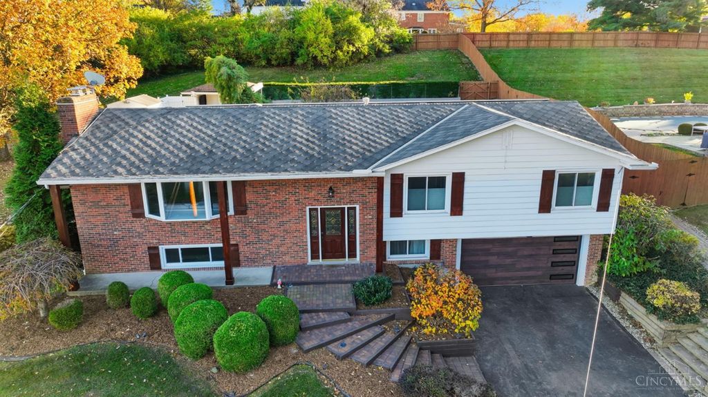 6604 Hitching Post Lane, Cincinnati, OH 45230