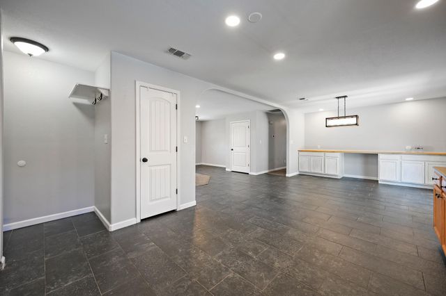 141 Arnold DR, Canyon Lake, TX 78133