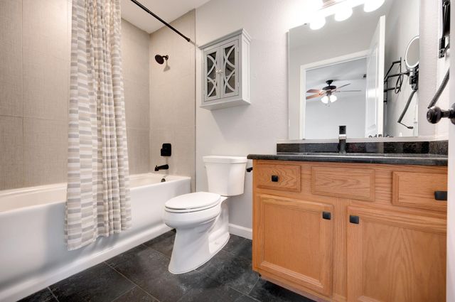 141 Arnold DR, Canyon Lake, TX 78133