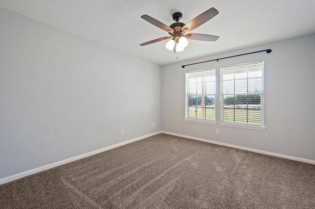 141 Arnold DR, Canyon Lake, TX 78133