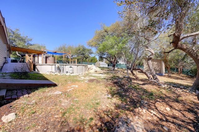 141 Arnold DR, Canyon Lake, TX 78133