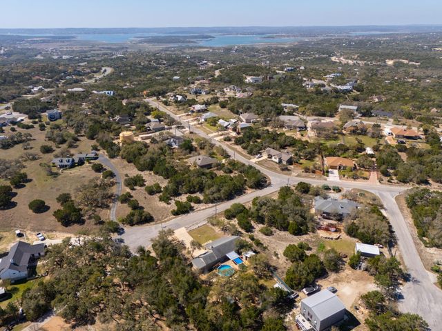 141 Arnold DR, Canyon Lake, TX 78133